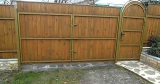 Купить распашные ворота деревянные Белебей, цена от 2720 руб.